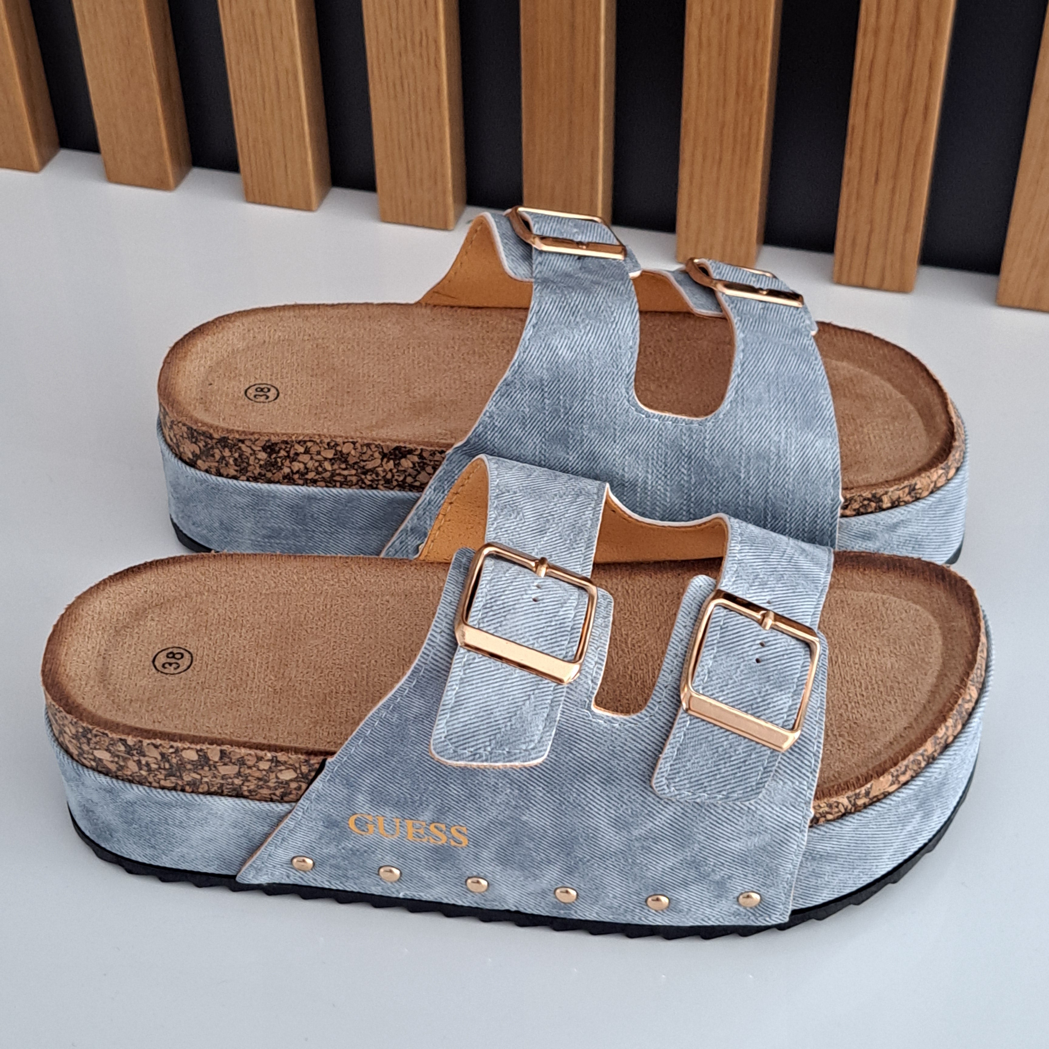 Chinelo de ganga